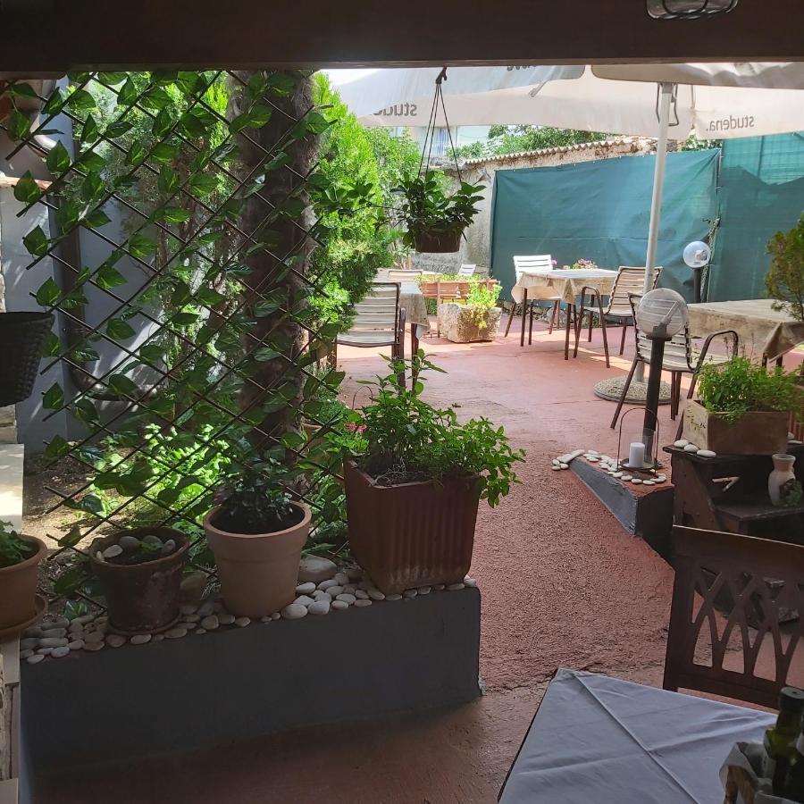Sobe Anja Guest House Brtonigla Bagian luar foto