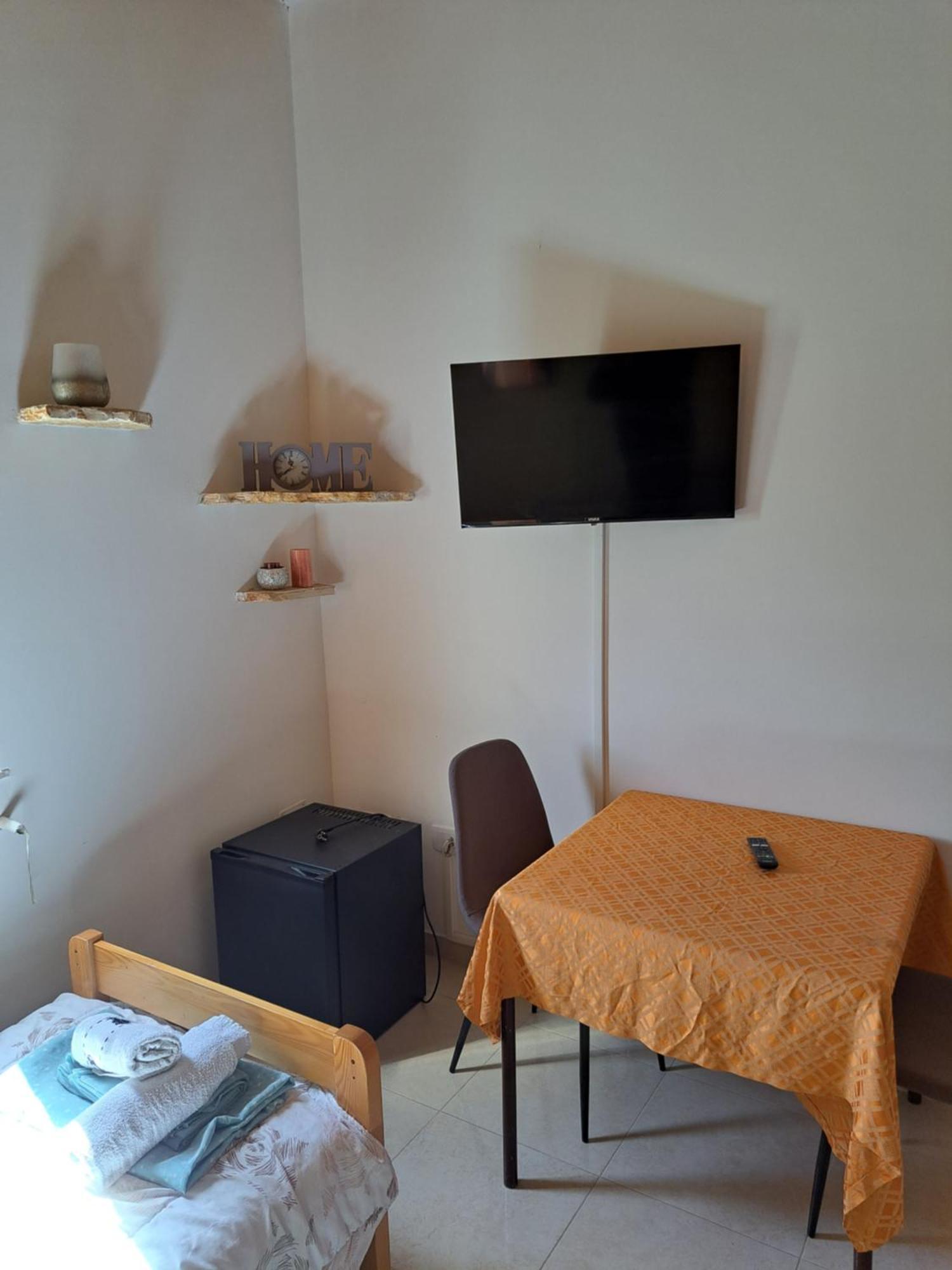 Sobe Anja Guest House Brtonigla Ruang foto